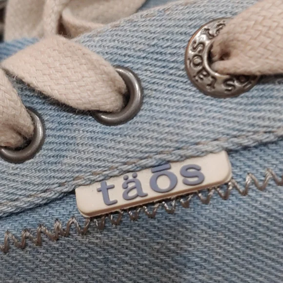 Taos Footwear Star size 11 lace up sneakers - Picture 9 of 11